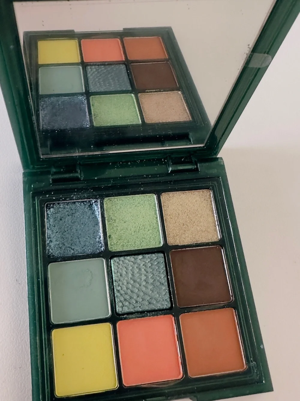 Huda Beauty Wild Obsessions Eyeshadow Palette - Python